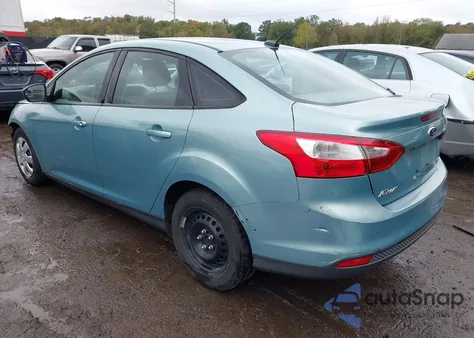 2012 Ford Focus Se z USA, uszkodzony, nr VIN 1FAHP3F25CL341265